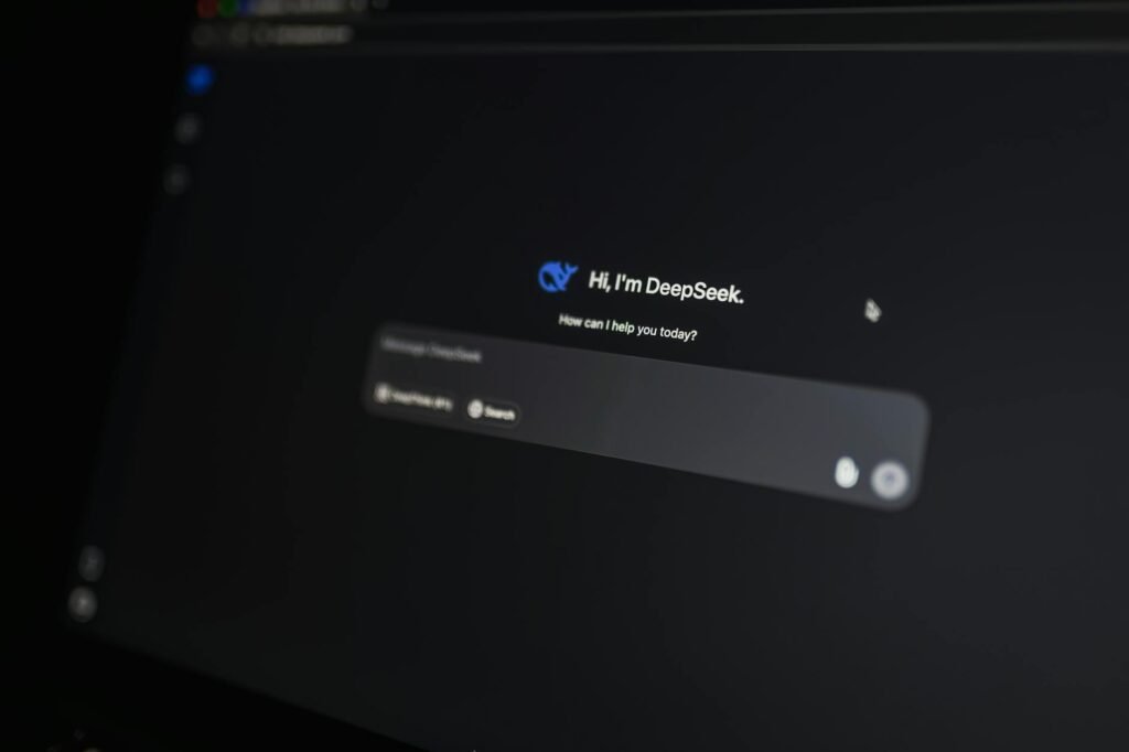 Ilustrasi tugas virtual assistant mencakup manajemen email, penjadwalan, dan riset data secara efisien